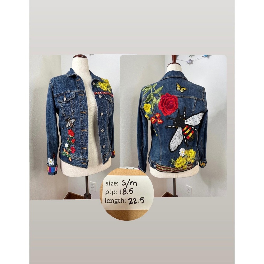 Two Tequilla Sisters Embroidered Denim Jacket M Flowers Bee Design Jean Jacket - Picture 2 of 8